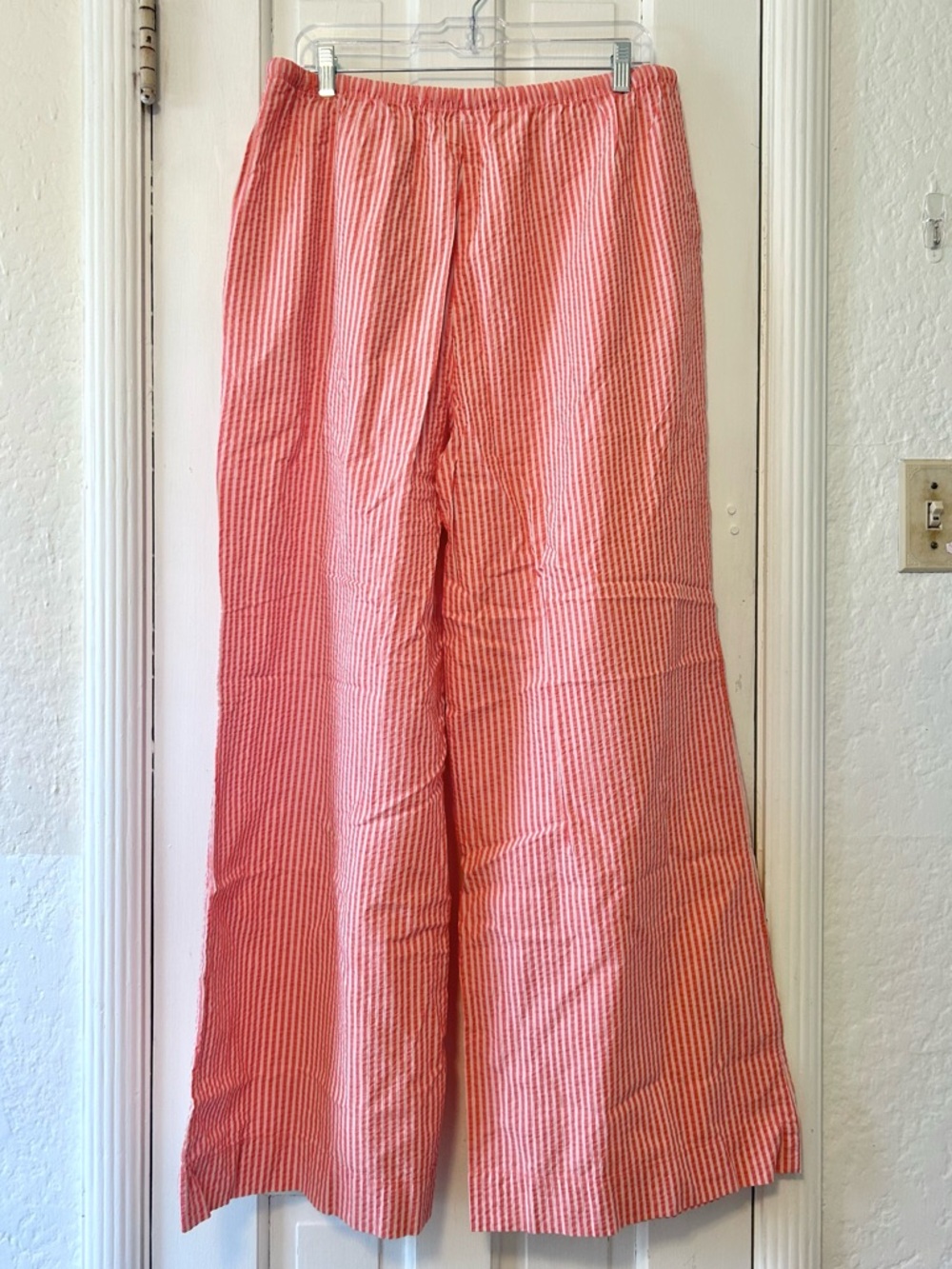 NWT Marine Layer Seersucker Wide Leg Pants in Hibiscus/Sand Strip size Large - Picture 6 of 11